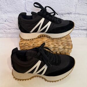 Moncler Women's Pacey Low Top Sneakers Black Sz 37.5